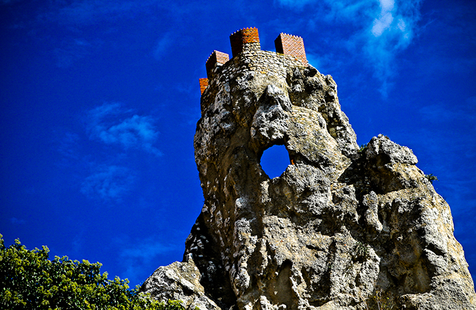 Castello di Pietrarossa